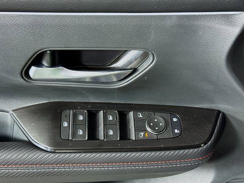 New 2026 Nissan Kicks SR w/ Cold Weather Package image 20