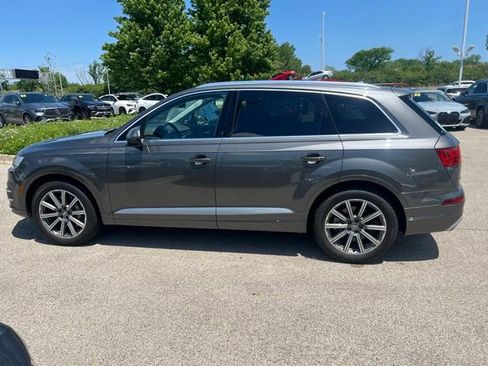 Used 2018 Audi Q7 3.0T Prestige AWD/4WD image 5