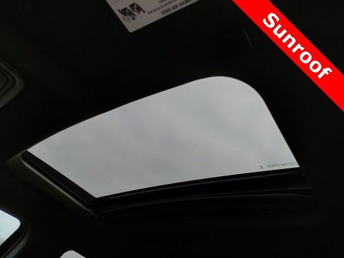 Used 2023 GMC Sierra 1500 AT4 w/ AT4 Preferred Package image 11