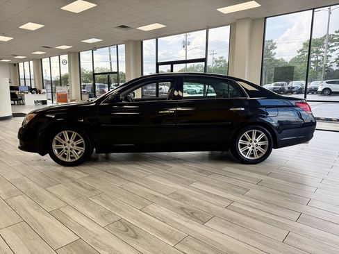 Used 2008 Toyota Avalon Limited FWD image 4