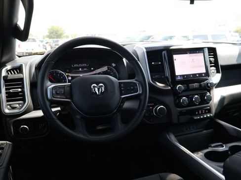New 2026 RAM 1500 Express AWD/4WD image 11