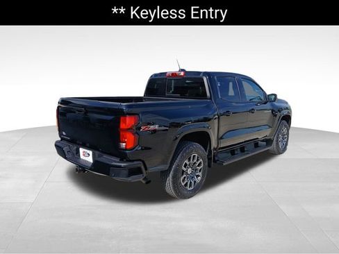 Certified 2024 Chevrolet Colorado Z71 w/ Advanced Trailering Package AWD/4WD image 5