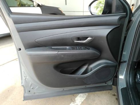Used 2026 Hyundai Tucson SEL FWD image 13