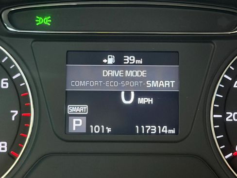 Used 2019 Kia Sorento FWD V6 image 67