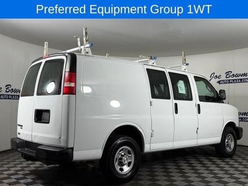 Used 2016 Chevrolet Express 2500 RWD image 7