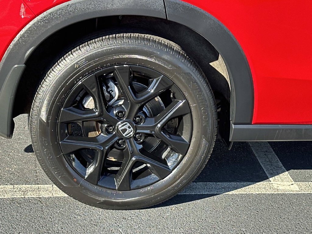Used 2025 Honda HR-V Sport image 9