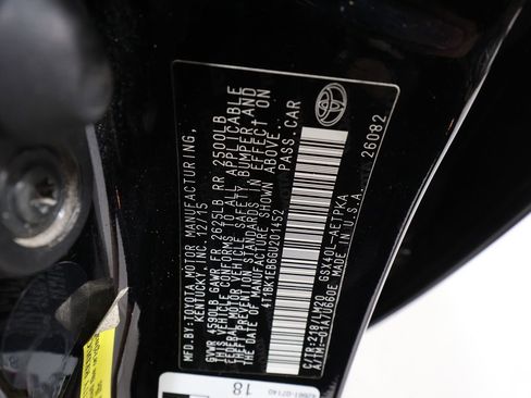Used 2016 Toyota Avalon Limited w/ Toyota Safety Sense Package FWD image 21