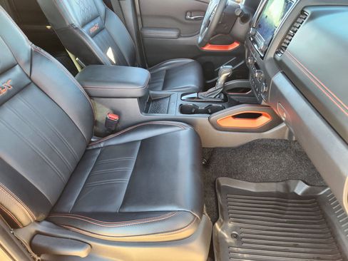 Used 2023 Nissan Frontier Pro-X w/ Pro-X Premium Package image 18