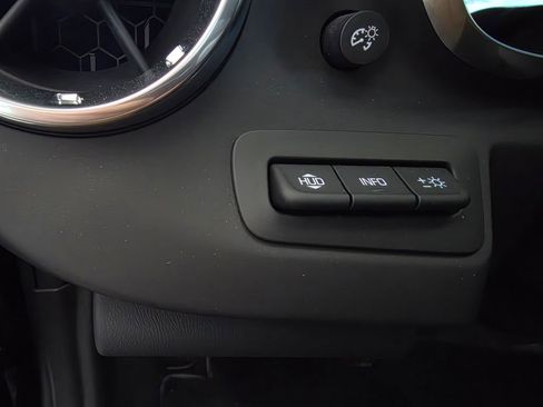 Used 2018 Chevrolet Camaro ZL1 image 13