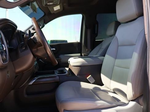 Used 2021 Chevrolet Silverado 1500 LT Trail Boss w/ Convenience Package II image 8