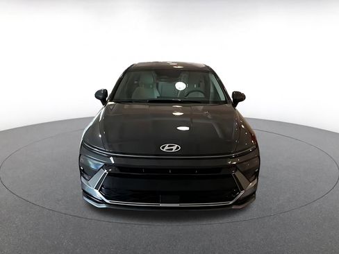 Used 2025 Hyundai Sonata SEL FWD image 4