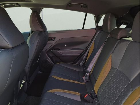 Used 2025 Subaru Crosstrek 2.5i Sport AWD/4WD image 10