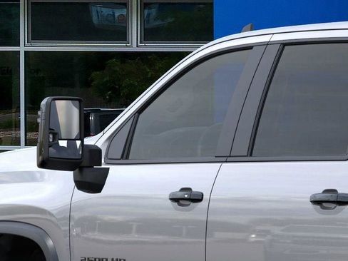 New 2026 Chevrolet Silverado 2500 ZR2 w/ LPO, Dark Essentials Package image 12
