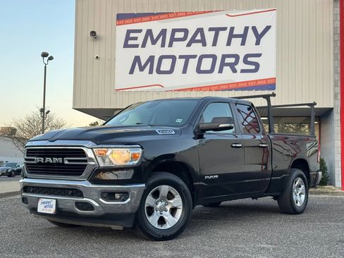 Used 2020 RAM 1500 Big Horn AWD/4WD image 1