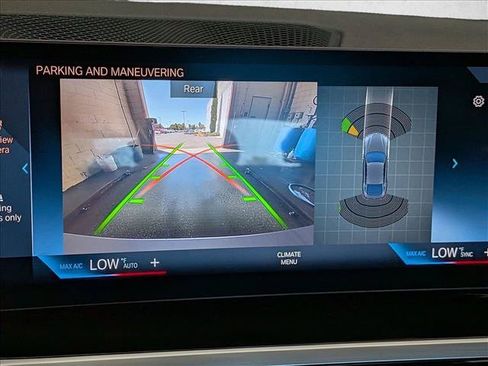 Used 2023 BMW i4 eDrive40 w/ Premium Package RWD image 12