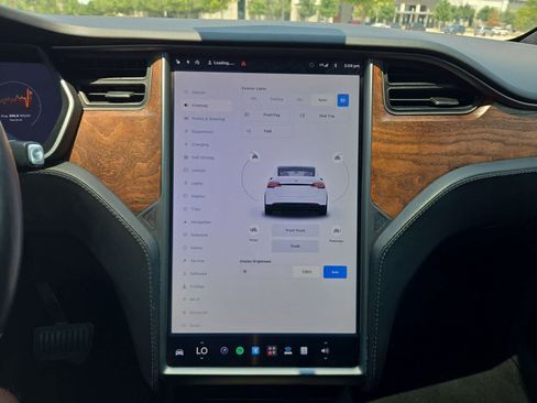 Used 2020 Tesla Model X Long Range AWD/4WD image 24