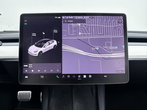 Used 2021 Tesla Model 3 Standard Range Plus image 6