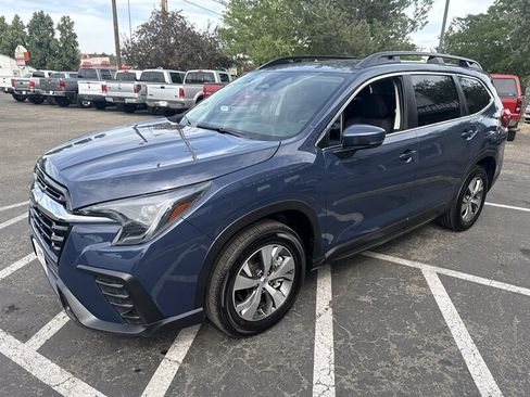 Used 2024 Subaru Ascent Premium w/ Convenience Package AWD/4WD image 2