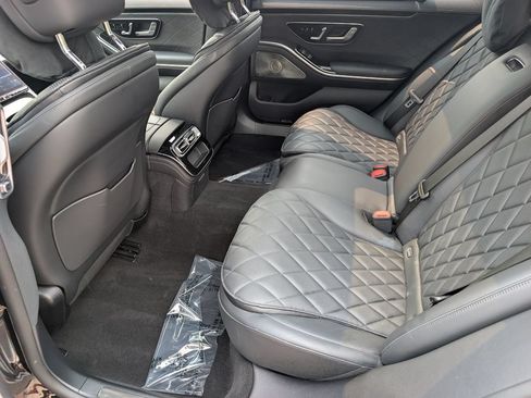 Certified 2023 Mercedes-Benz S 580 4MATIC Sedan image 31