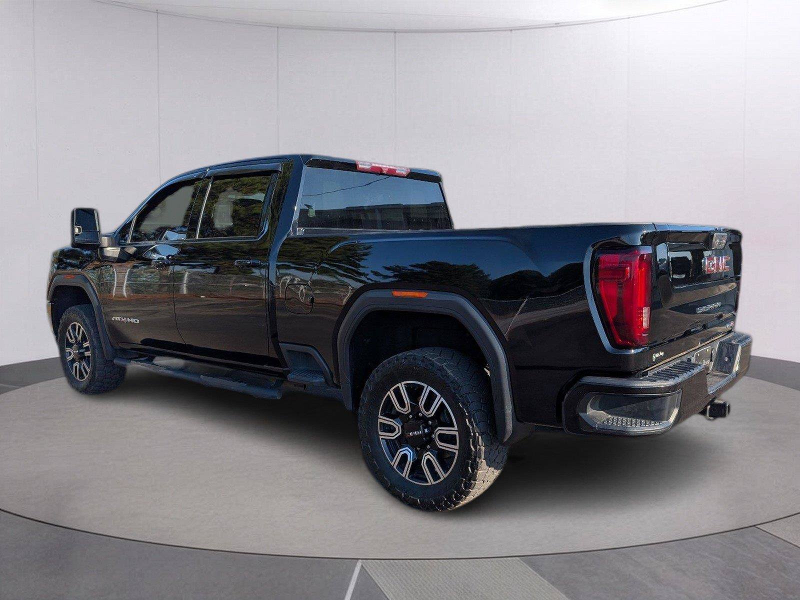 Used 2022 GMC Sierra 2500 AT4 w/ Gooseneck/5TH Wheel Package AWD/4WD image 5