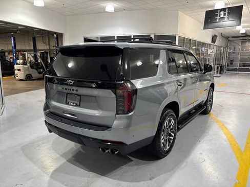 Certified 2025 Chevrolet Tahoe Z71 AWD/4WD image 9