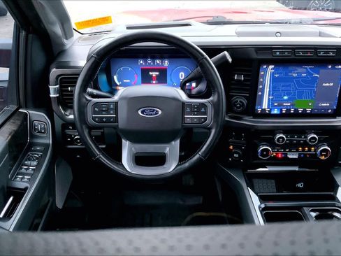 Used 2023 Ford F250 Lariat w/ Lariat Ultimate Package image 5