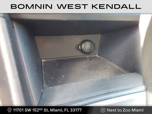 Used 2018 Subaru Impreza 2.0i Premium image 25