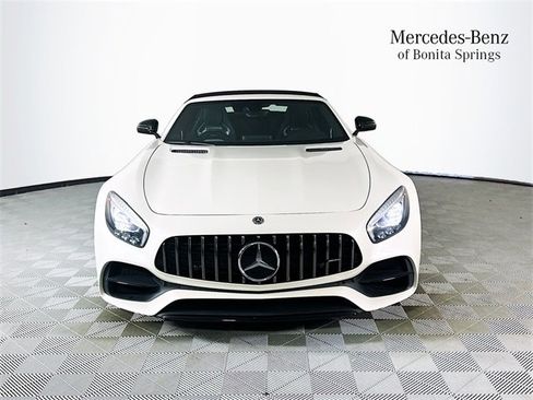 Used 2018 Mercedes-Benz AMG GT Roadster image 2