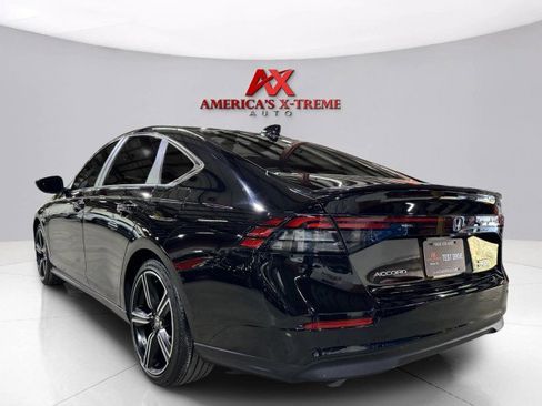Used 2024 Honda Accord Sport image 4