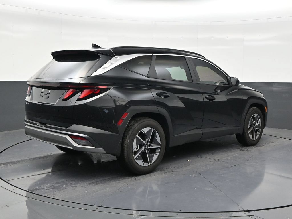 Used 2026 Hyundai Tucson SEL Plus FWD image 5