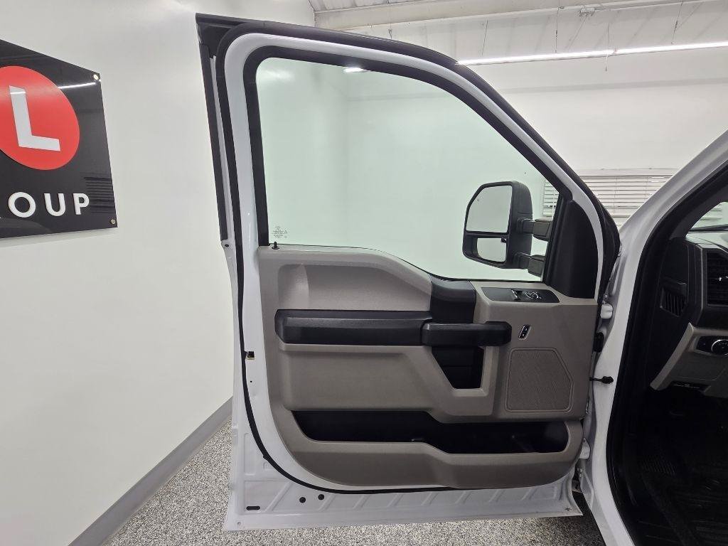 Used 2018 Ford F350 XL w/ Power Equipment Group RWD image 23