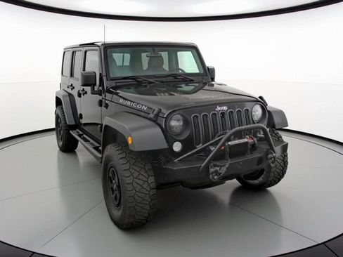 Used 2016 Jeep Wrangler Unlimited Rubicon w/ Connectivity Group image 3