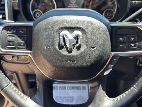 Used 2019 RAM 2500 Laramie AWD/4WD image 13