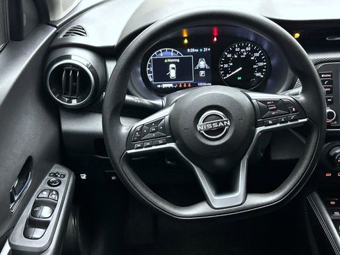 Used 2022 Nissan Kicks SV w/ Interior Electronics Package image 12