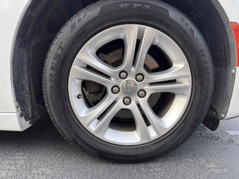 Used 2019 Dodge Charger SXT image 20
