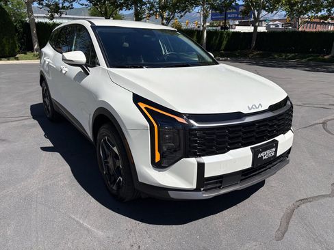 Used 2026 Kia Sportage S AWD/4WD image 4