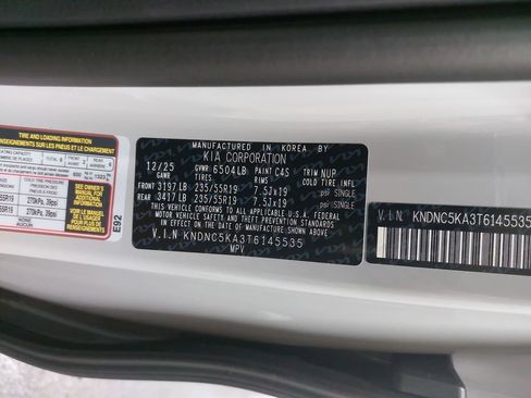 New 2026 Kia Carnival EX image 38