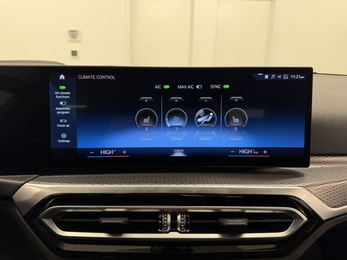 Used 2023 BMW 330i xDrive Sedan w/ M Sport Package image 19