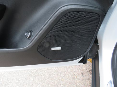 Used 2025 Chevrolet Blazer Premier w/ Driver Confidence II Package image 3