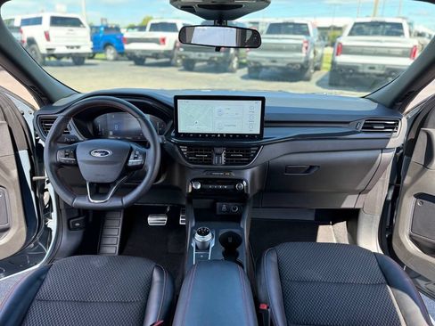 Certified 2024 Ford Escape ST-Line w/ Tech Pack #1 AWD/4WD image 2