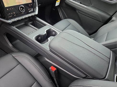 New 2026 GMC Acadia Elevation AWD/4WD image 25
