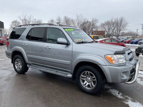Used 2007 Toyota Sequoia SR5 image 10