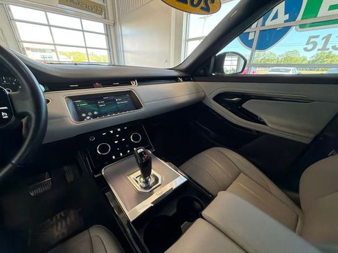 Used 2020 Land Rover Range Rover Evoque S AWD/4WD image 21