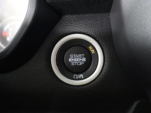 Used 2023 RAM 1500 Big Horn AWD/4WD image 40