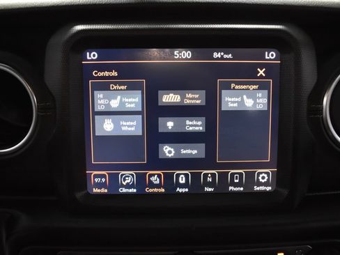 Used 2020 Jeep Wrangler Unlimited Sahara AWD/4WD image 24