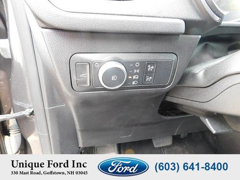 Used 2020 Ford Escape Titanium AWD/4WD image 14