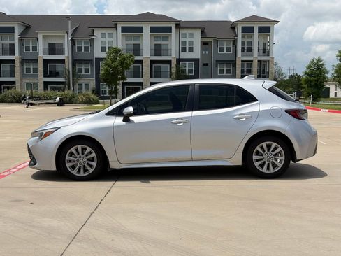 Used 2024 Toyota Corolla SE FWD image 4