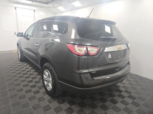 Used 2015 Chevrolet Traverse LS AWD/4WD image 4