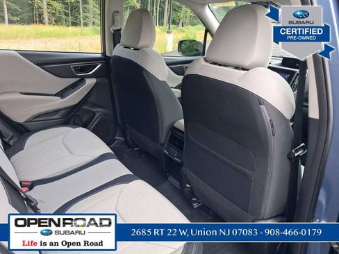 Used 2023 Subaru Forester AWD/4WD image 18