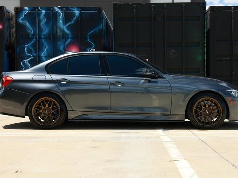 Used 2017 BMW 340i Sedan RWD image 15